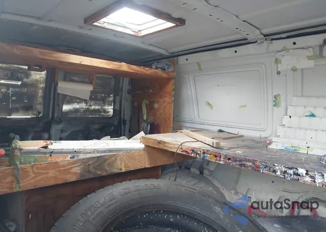 2006 Ford E-250 Commercial/Recreational из США, поврежденный, VIN 1FTNE24W06DA77101